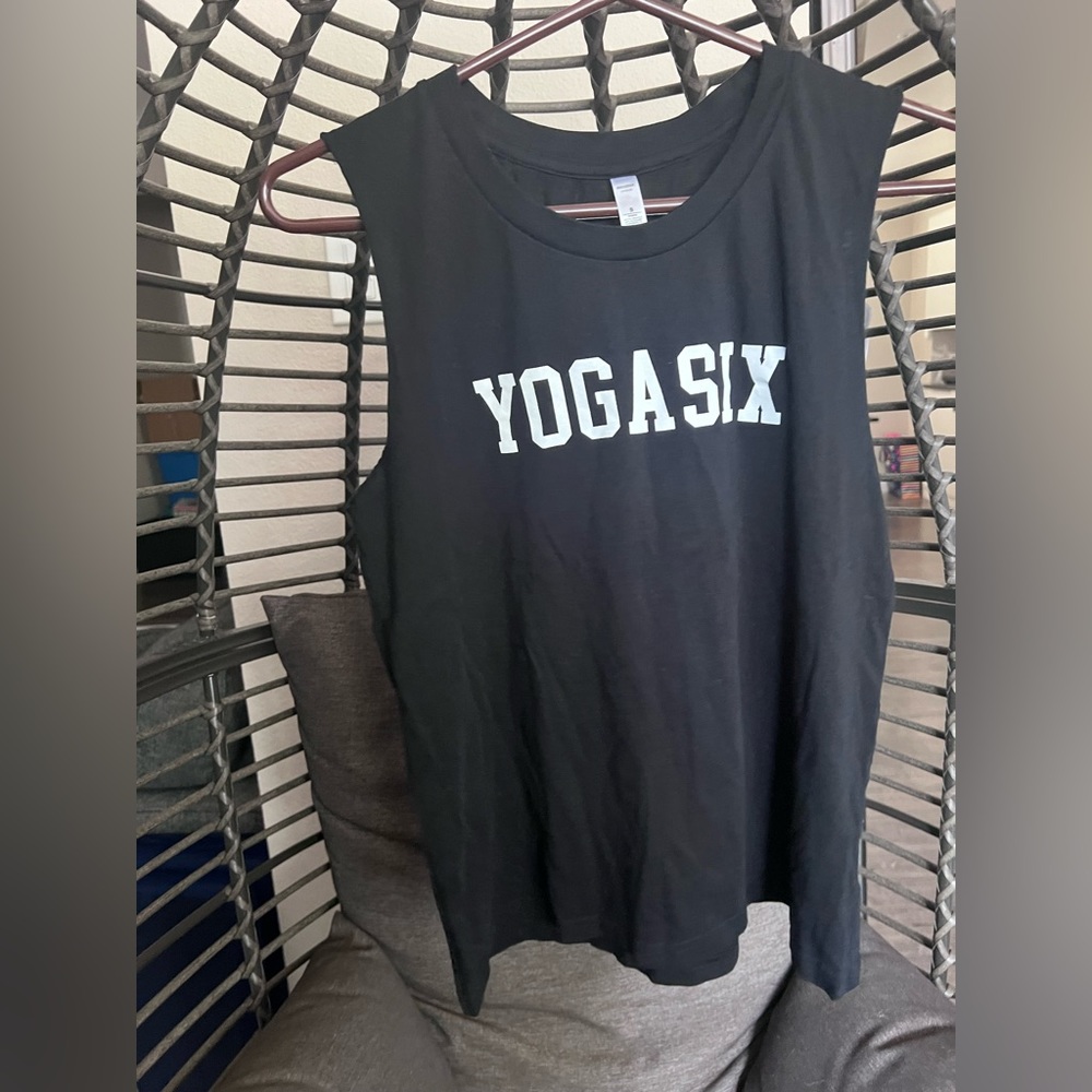 EUC YogaSix Tank